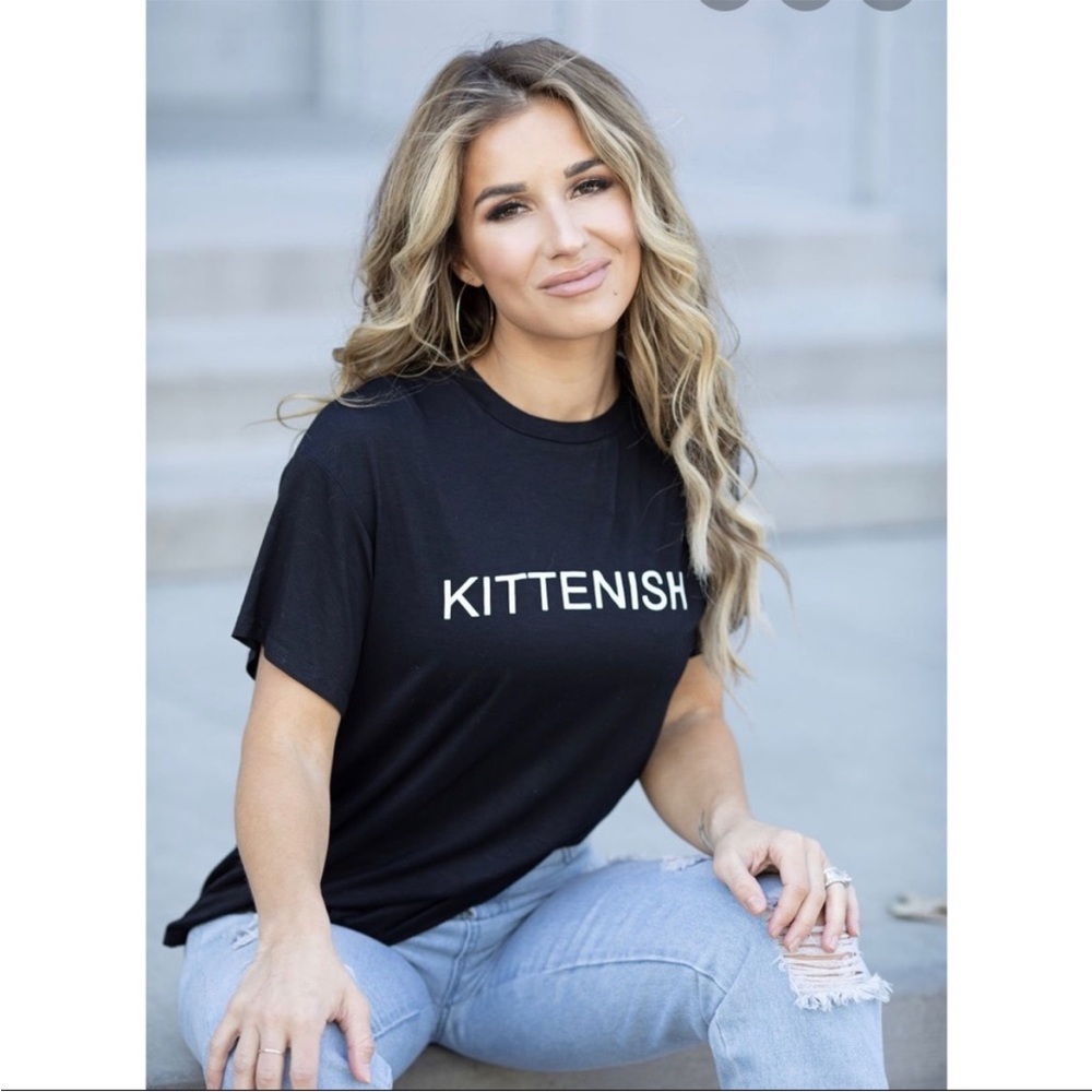 Kittenish small black top